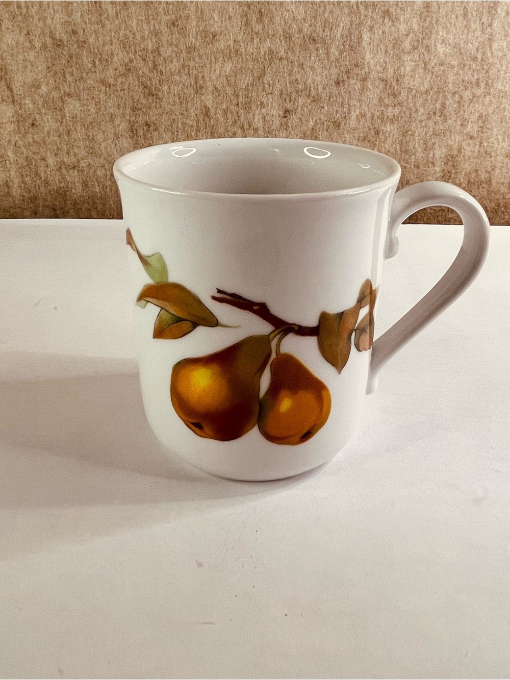 EOC VTG Royal Worcester Oven to Table Porcelain Pears and Currants Mug